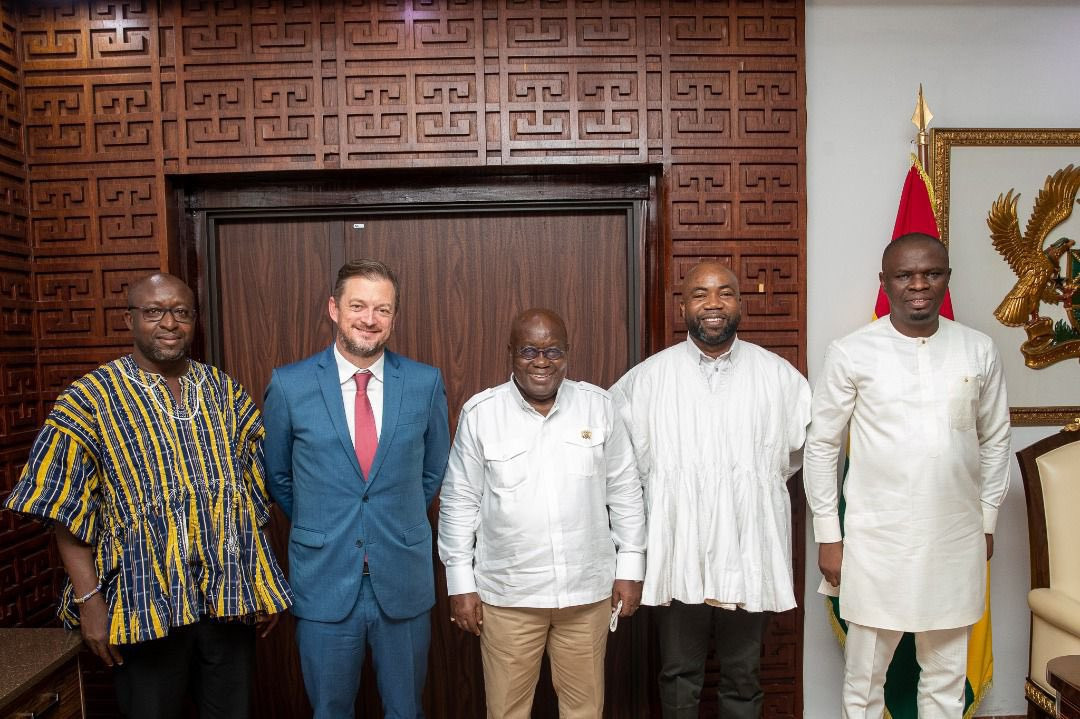 IPC President Andrew Parsons, second left, pledged full support to the African Para Games after visiting Ghana ©Accra 2023