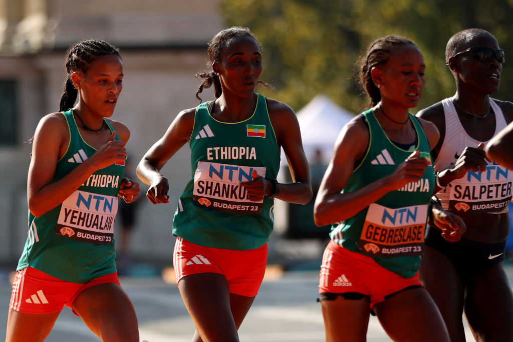Ethiopia took world women's marathon gold through Amane Shankule and silver through defending champion Gotytom Gebreslase, but in brutal conditions Yalemzerf Yehualaw was unable to complete a clean sweep ©Getty Images