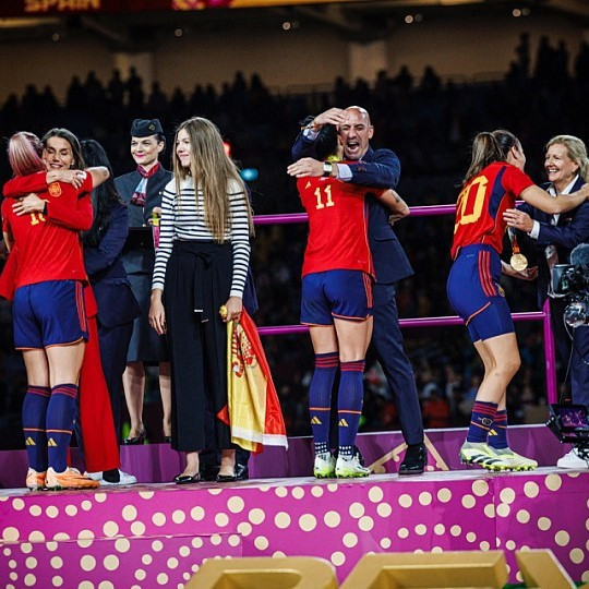 FIFA suspends Rubiales over kiss incident as RFEF releases photos claiming Hermoso "lied" 