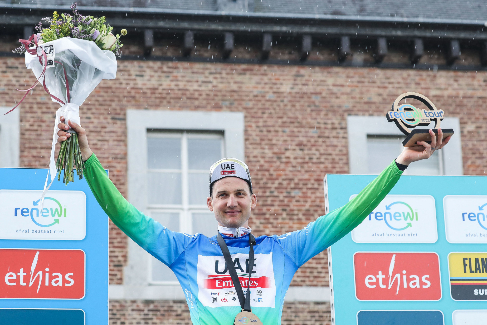 Wellens leads Belgian podium sweep for third overall win on Renewi Tour