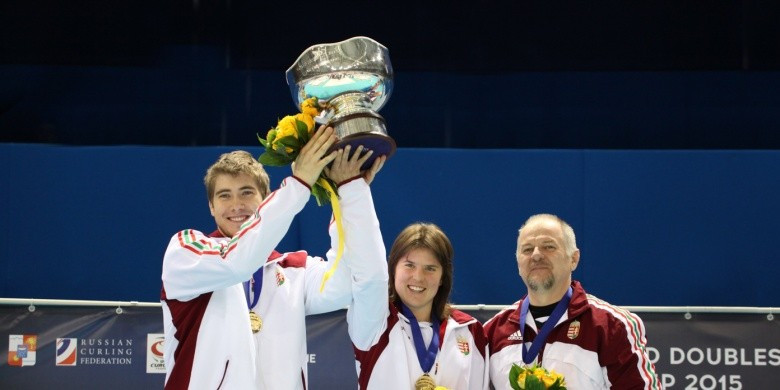 Hungary won the 2015 World Mixed Doubles Curling Championship ©WCF