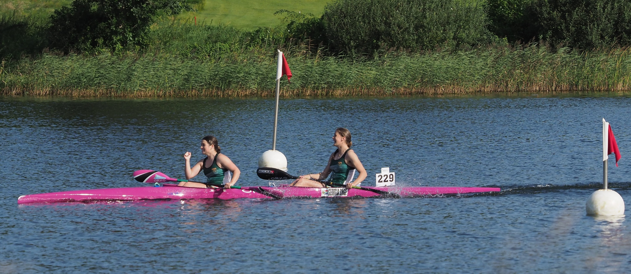 South African pair Georgia Singe and Holly Smith came out on top in the women's junior K2 competition ©Svend-Erik Boysen/2023 ICF Canoe Marathon World Championships, Denmark