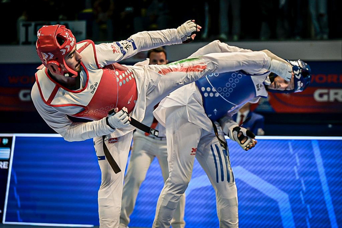 Action from the men's under-80kg category at the World Taekwondo Paris Grand Prix, won by Iran's Mehran Barkhordari ©World Taekwondo