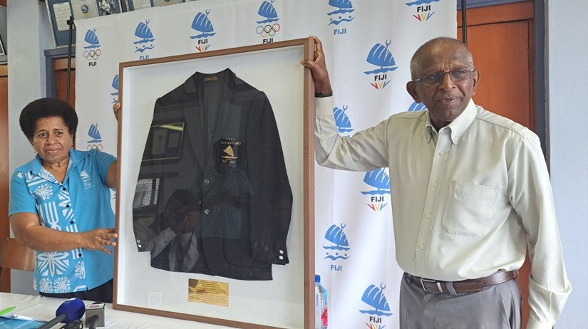 Fiji NOC President receives gift celebrating South Pacific Games anniversary