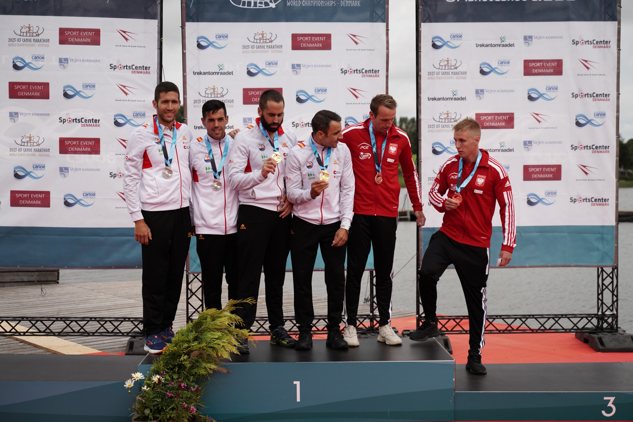 The final sets of medals were handed out including for the men's C2 race won by Spain's Manuel Campos and Diego Romero ©Svend-Erik Boysen/2023 ICF Canoe Marathon World Championships, Denmark