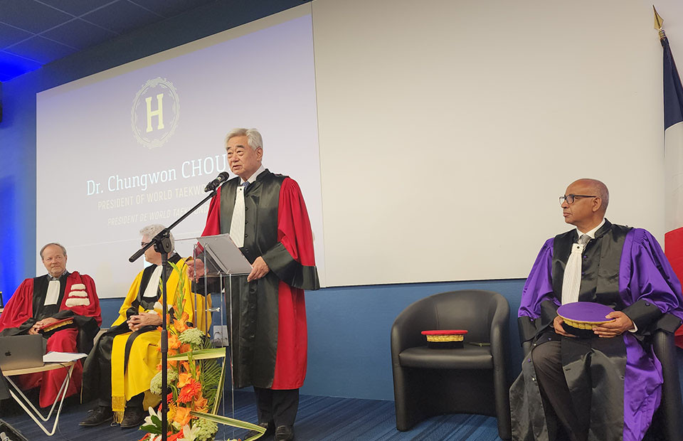 Establishing Taekwondo Humanitarian Foundation among achievements cited as Choue receives honorary doctorate from French university