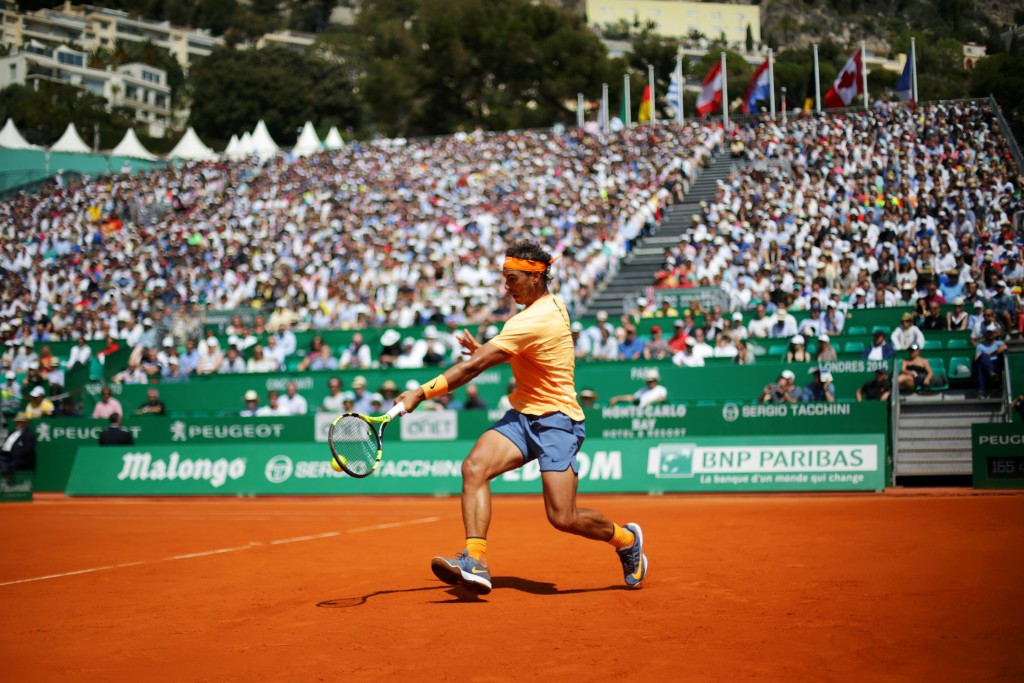 Rafael Nadal remained on course for his ninth Monte-Carlo Rolex Masters title
