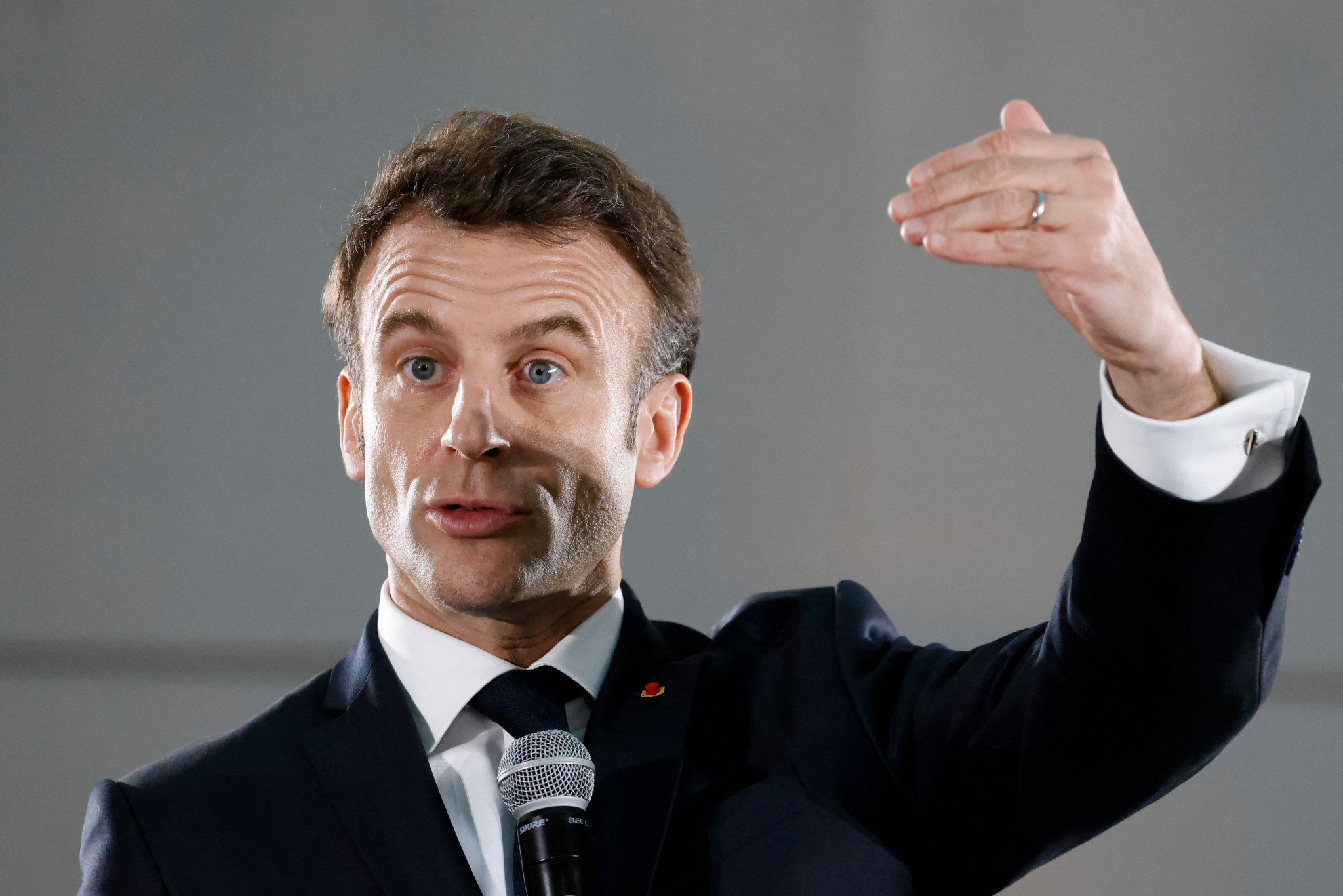 Macron promises no Russian flag at Paris 2024 but "complete confidence" in Bach on athletes decision