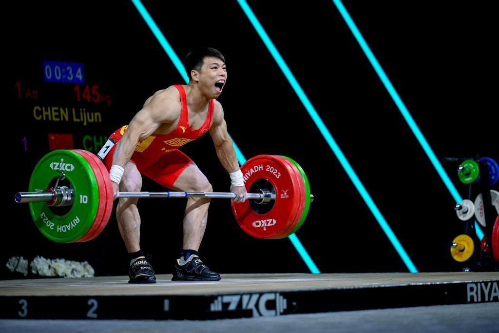Chen takes gold while others see red at IWF World Championships and Irawan wins silver from B Group