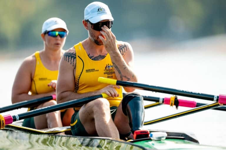 Nikki Ayers, left and Jed Altschwager, right, claimed the PR3 mixed double sculls title in Belgrade ©World Rowing/Benedict Tufnell