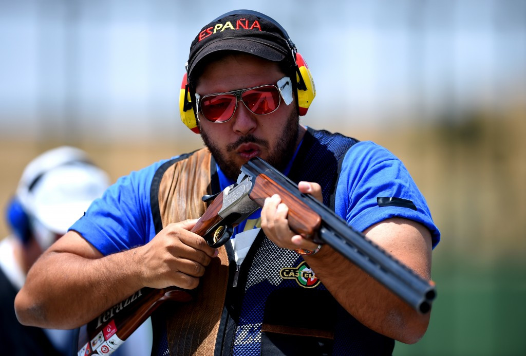 Fernandez and Liptak record perfect records as ISSF Shooting World Cup begins in Rio