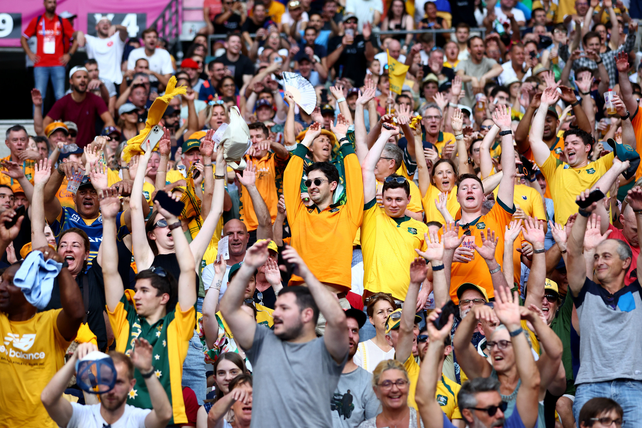 Australian fans join in with a mexican wave during their win over Georgia ©Getty Images
