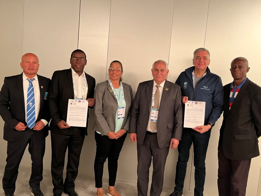 An agreement between the Pan American Weightlifting Federation and Manuel Fajardo University of Physical Culture and Sports Sciences was signed in Riyadh at a special ceremony attended by IWF President Mohammed Jalood ©Brian Oliver