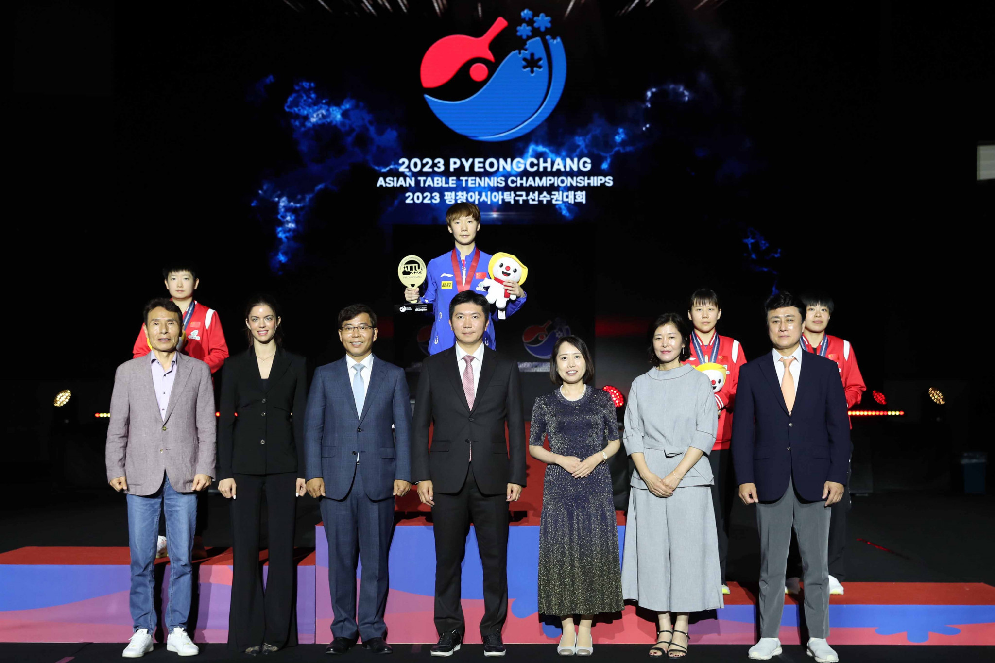 Wang Manyu, second left at back, led a Chinese podium sweep in the women's singles at the Asian Table Tennis Championships ©Asian Table Tennis Union