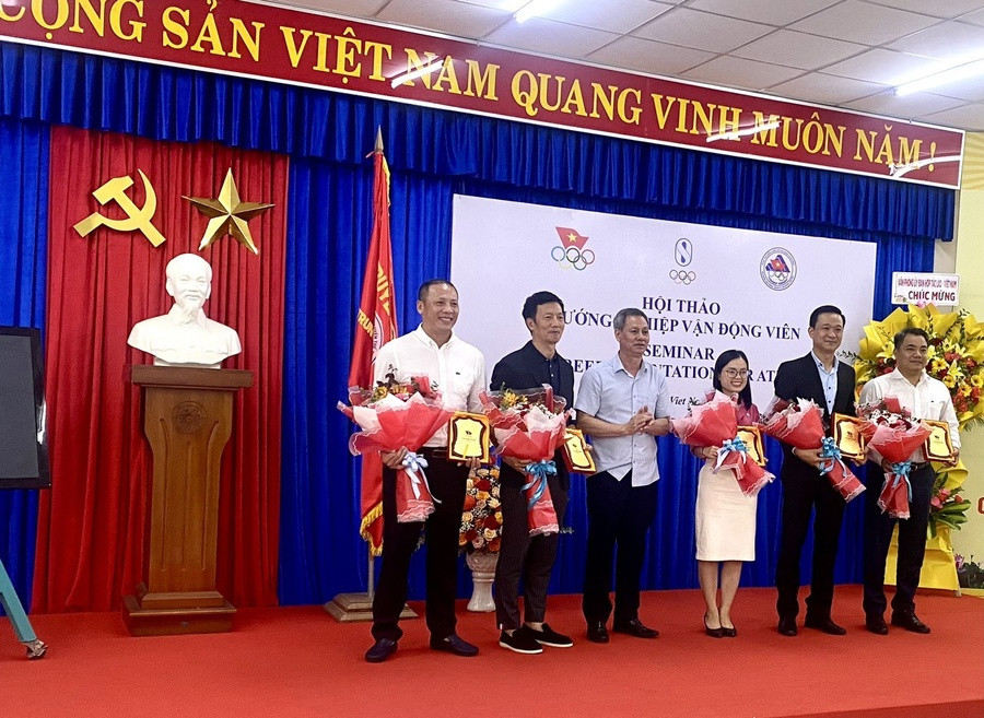 More than 100 athletes and coaches attended a careers event organised in Da Nang by the Vietnam Olympic Committee ©VOC
