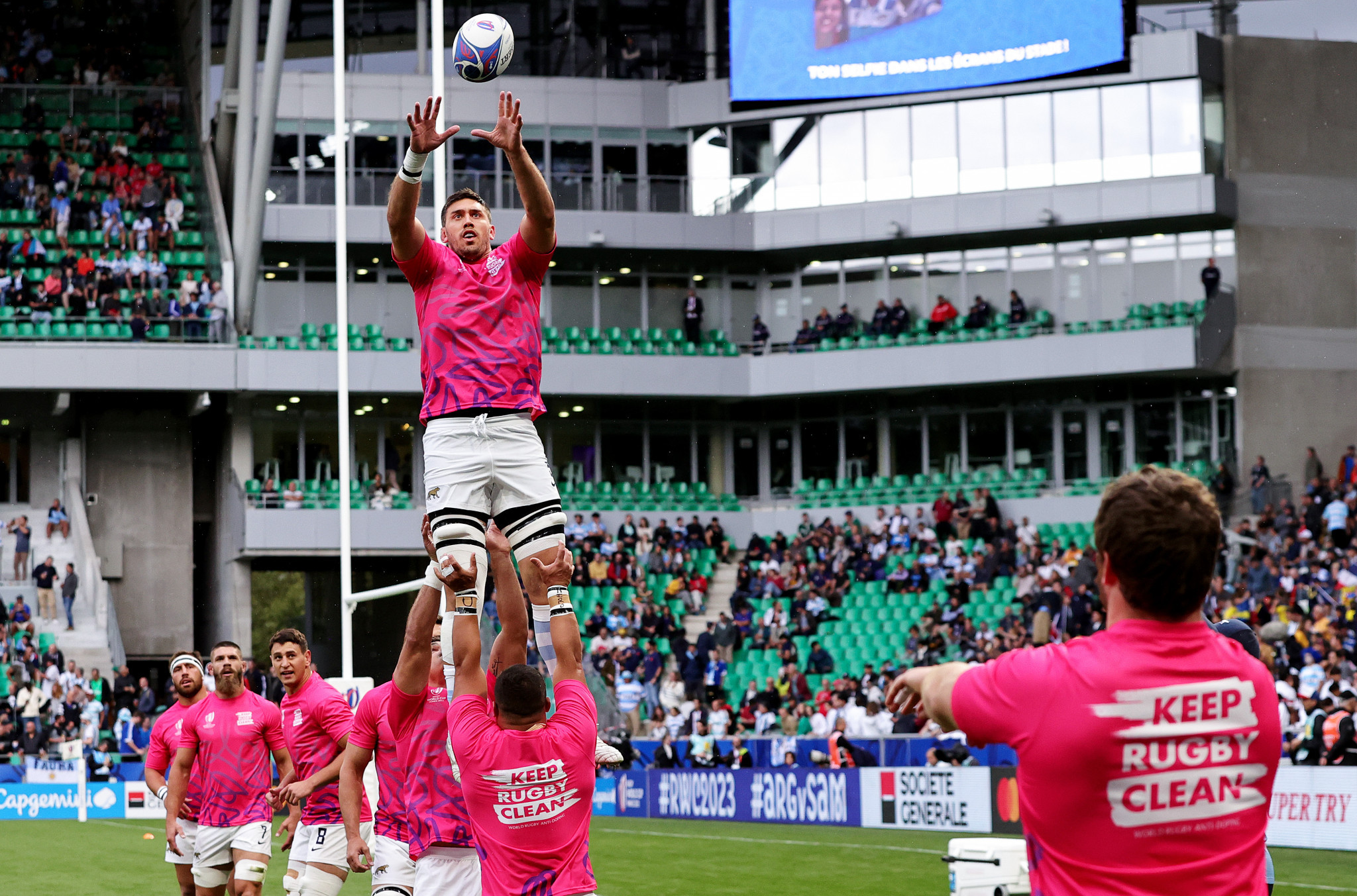 Branded warm-up tops are among the initiatives promoting Keep Rugby Clean weekend ©Getty Images