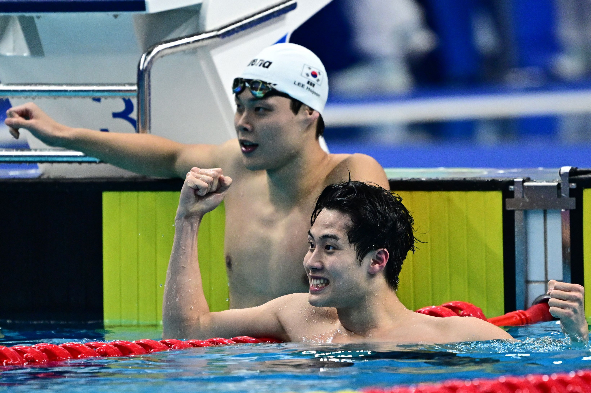 South Korean Hwang Sun-woo, right, broke a world record in the men's 200m freestyle that had stood since 2010 ©Getty Images