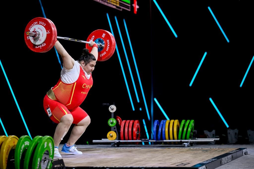 Injury forces China's world record holder Li out of Asian Games 