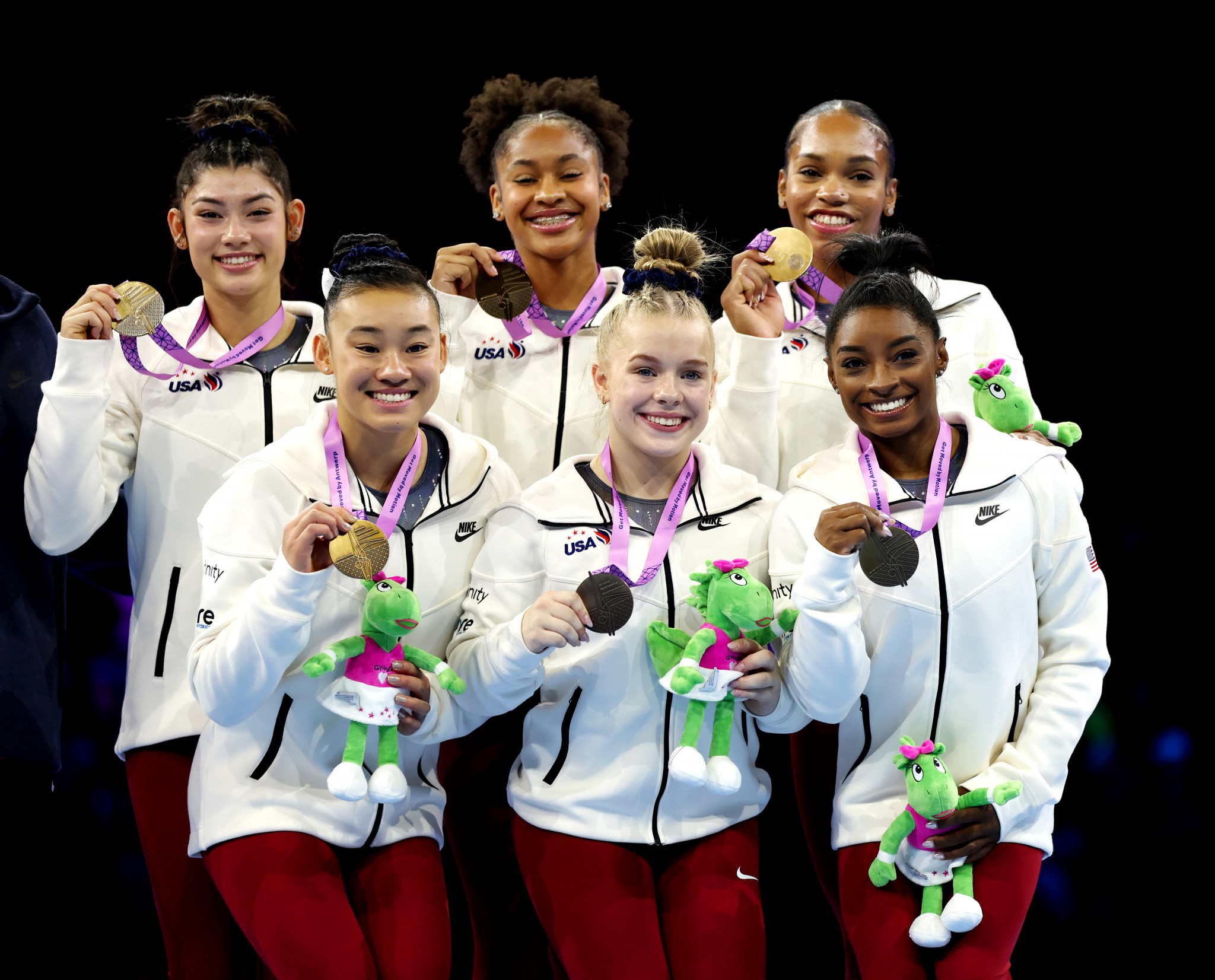 Biles leads US to team gold at World Artistic Gymnastics Championships on record-breaking night