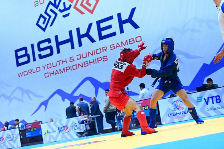 Russian sambists, competing as neutrals, won 11 of the 12 golds on the final day of the World Youth and Junior Sambo Championships ©FIAS