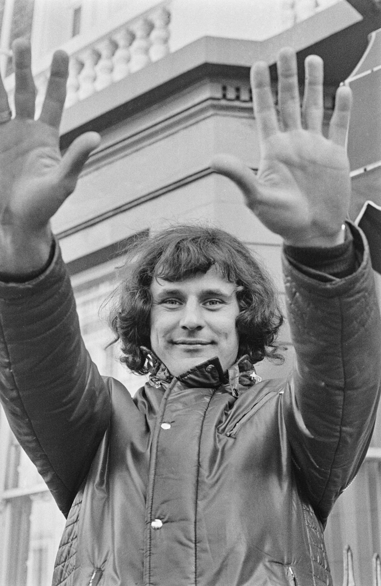 Poland goalkeeper JanTomaszewski revealed he had broken bones in his finger during the 1973 World Cup qualifier against England at Wembley  ©Getty Images