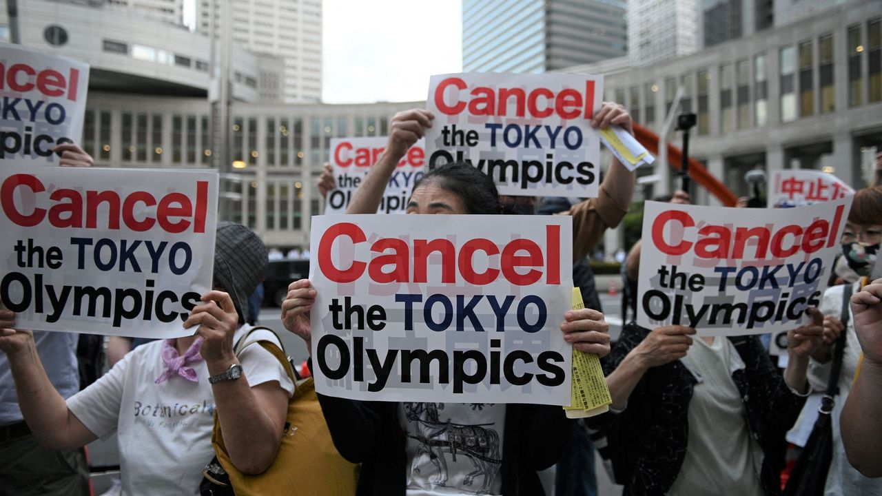 Public opposition to Tokyo 2020 going ahead in the middle of a global pandemic has badly damaged the Olympics reputation in Japan ©Getty Images