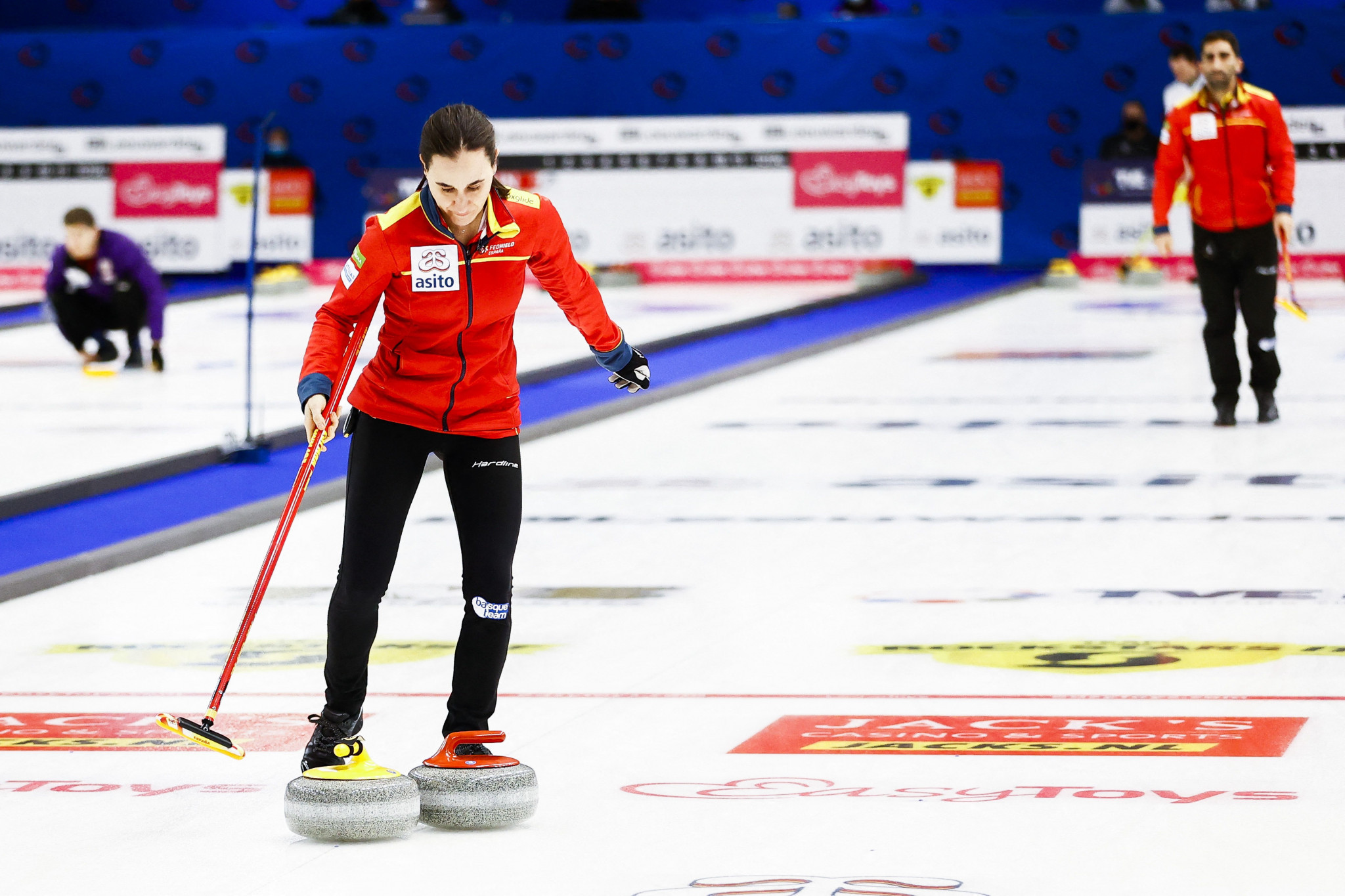 Spain qualified for the elimination stages at the World Mixed Curling Championship ©Getty Images