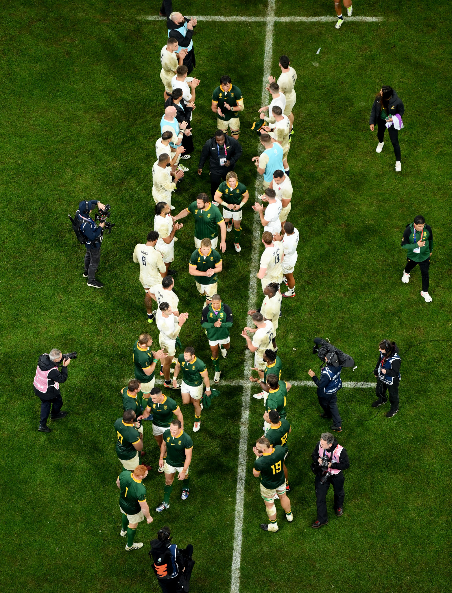 South African players getting a guard of honour after the semi-final victory ©Getty Images