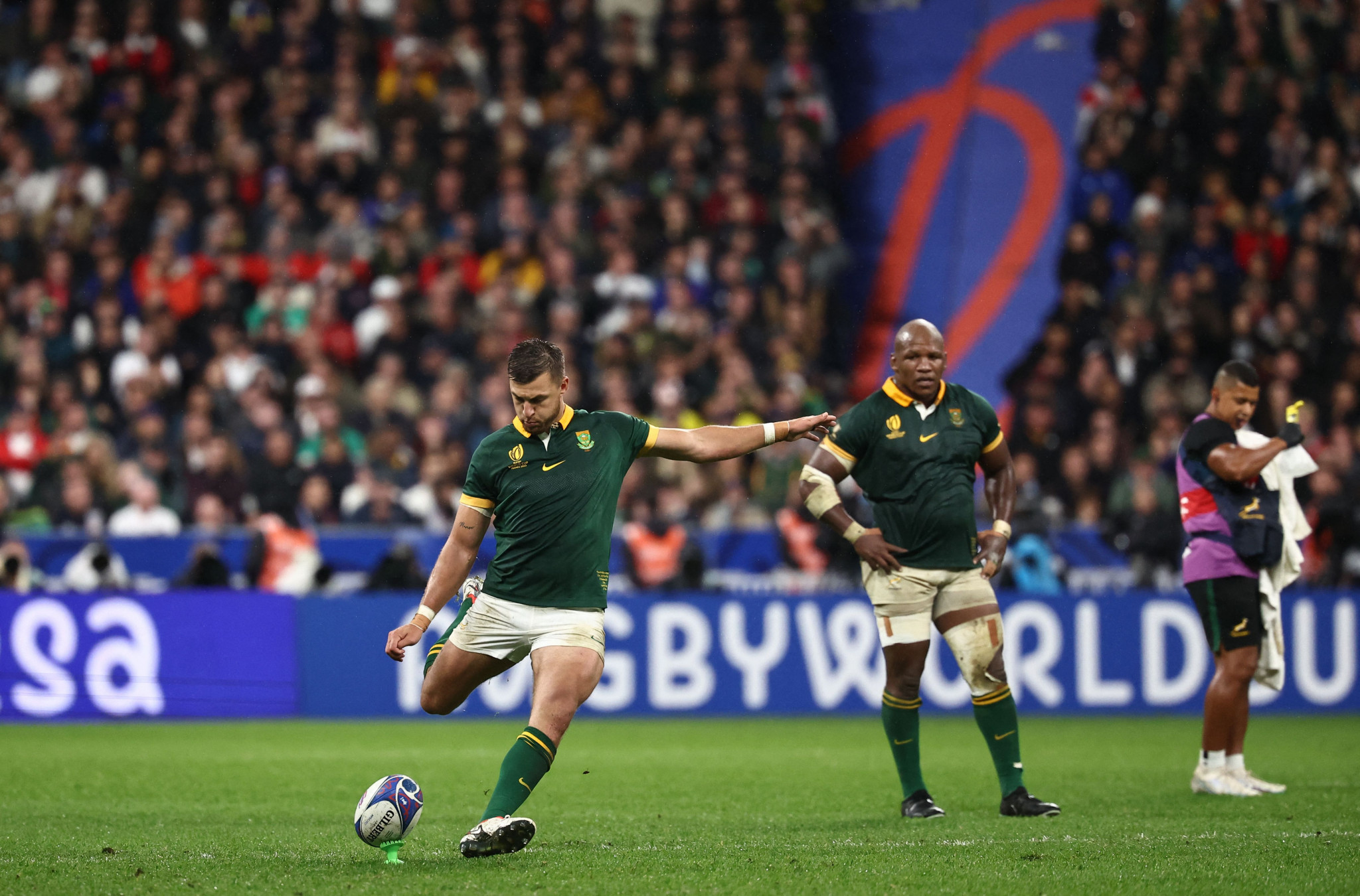 Handré Pollard kicked South Africa into the lead for the first time with under three minutes remaining ©Getty Images