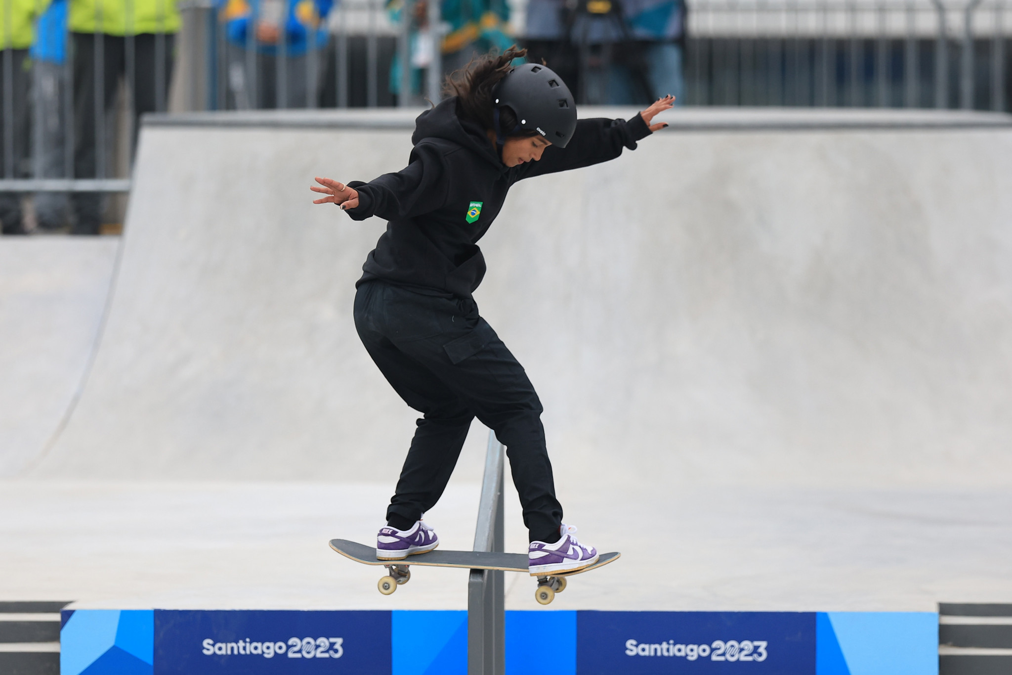 Brazil dominate skateboarding as Kelly wins sport climbing gold at Santiago 2023