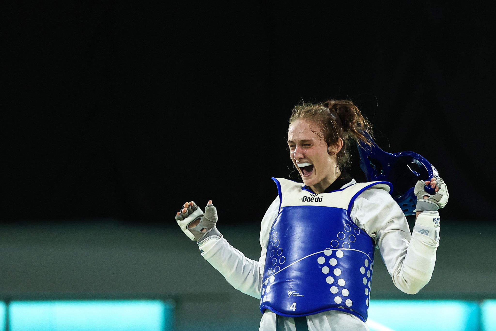 Madelynn Gorman-Shore roars in delight after her taekwondo gold medal ©Getty Images 