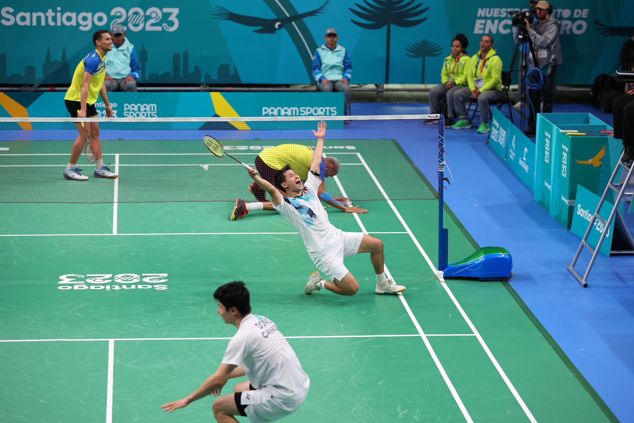  Kiyoshi Yakura and Xingyu Dong celebrate winning the men's doubles ©Getty Images