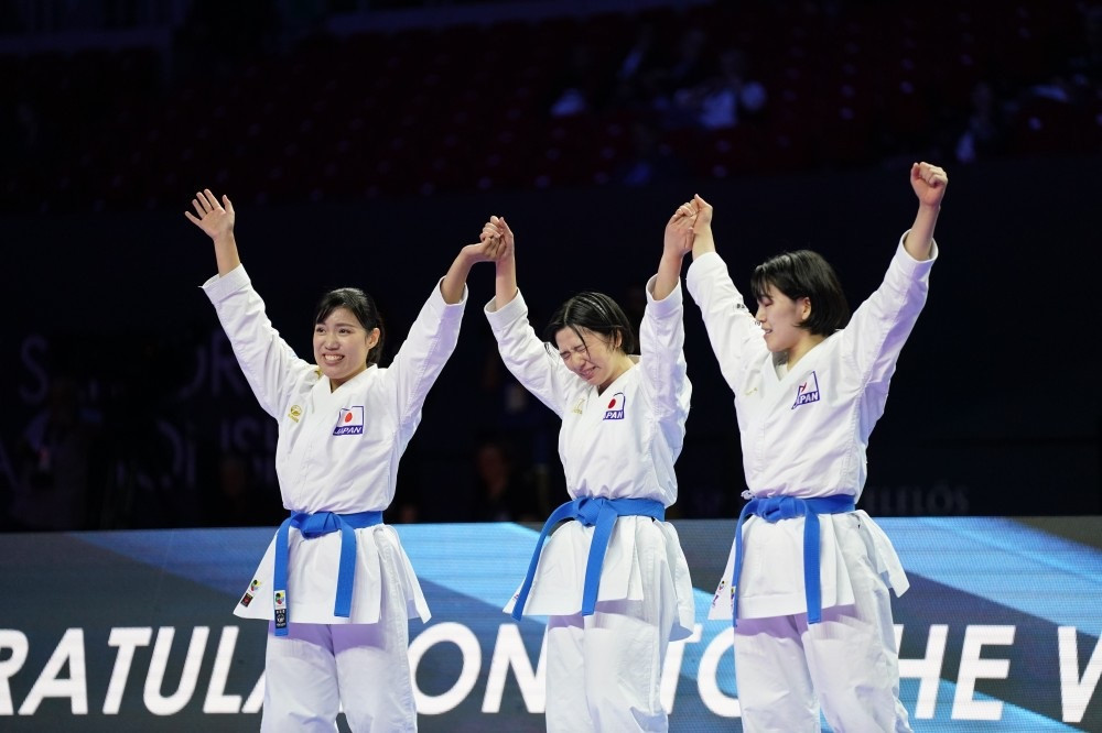 Japan maintained their grip on the women's team kumite title with victory over Spain in the final ©WKF