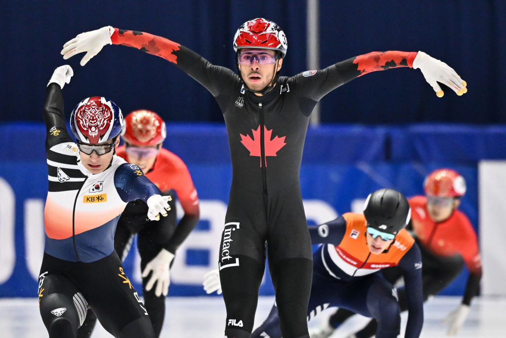 Canada's William Dandjinou defeated Korean Olympic champion Hwang Dae-heon for his first gold medal in the ISU Short Track World Cup ©ISU