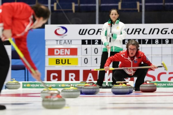 Denmark overcame Bulgaria to reach the playoffs at the World Mixed Doubles Curling Championship in Karlstad, Sweden ©WCF/Twitter