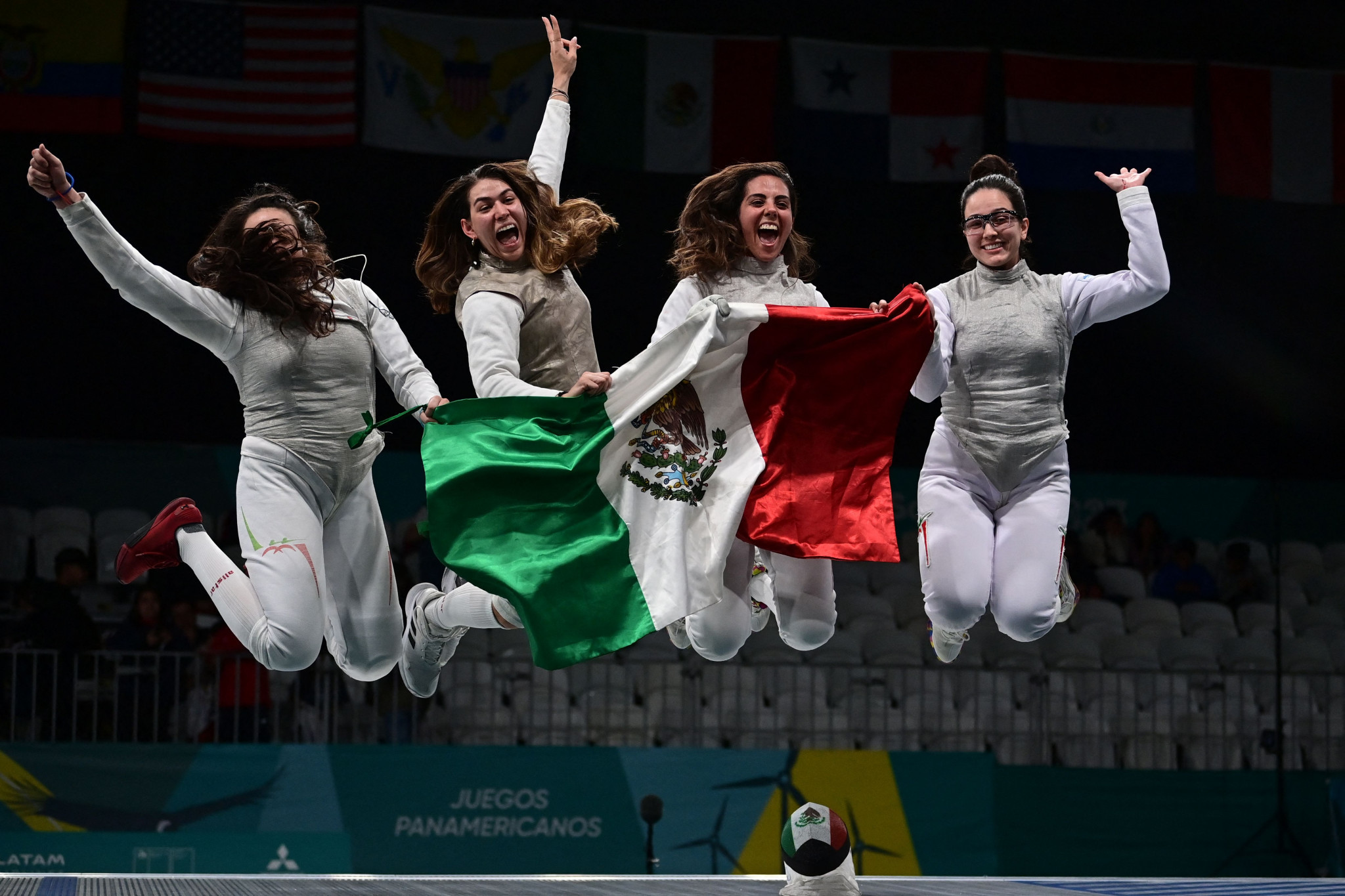 Mexico celebrates the silver medal, on the podium of the women's group all around event of the Pan American Games Santiago 2023 © Getty Images
