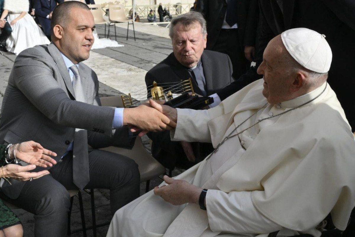 IBA President Umar Kremlev met Pope Francis in the Vatican. IBA.