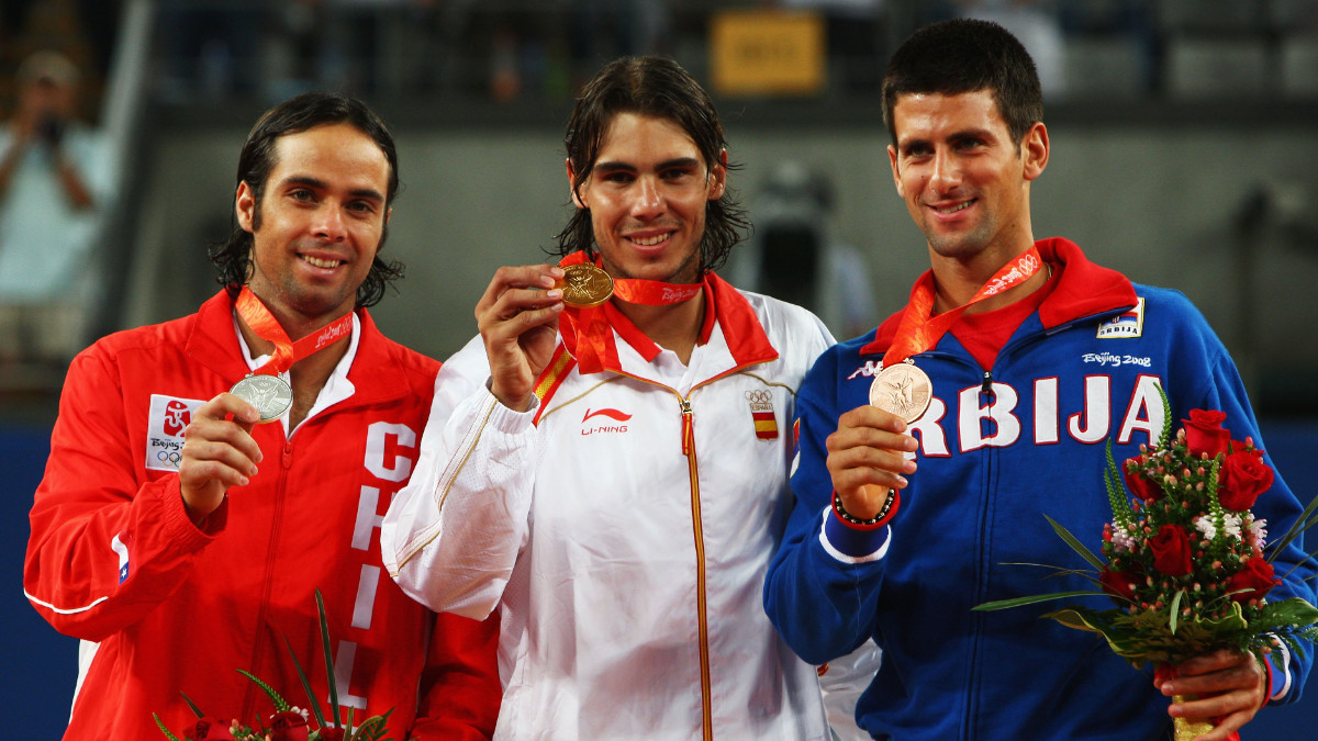 Djokovic, Nadal and Fernando Gonzalez on the podium in Beijing 2008. © Getty Images