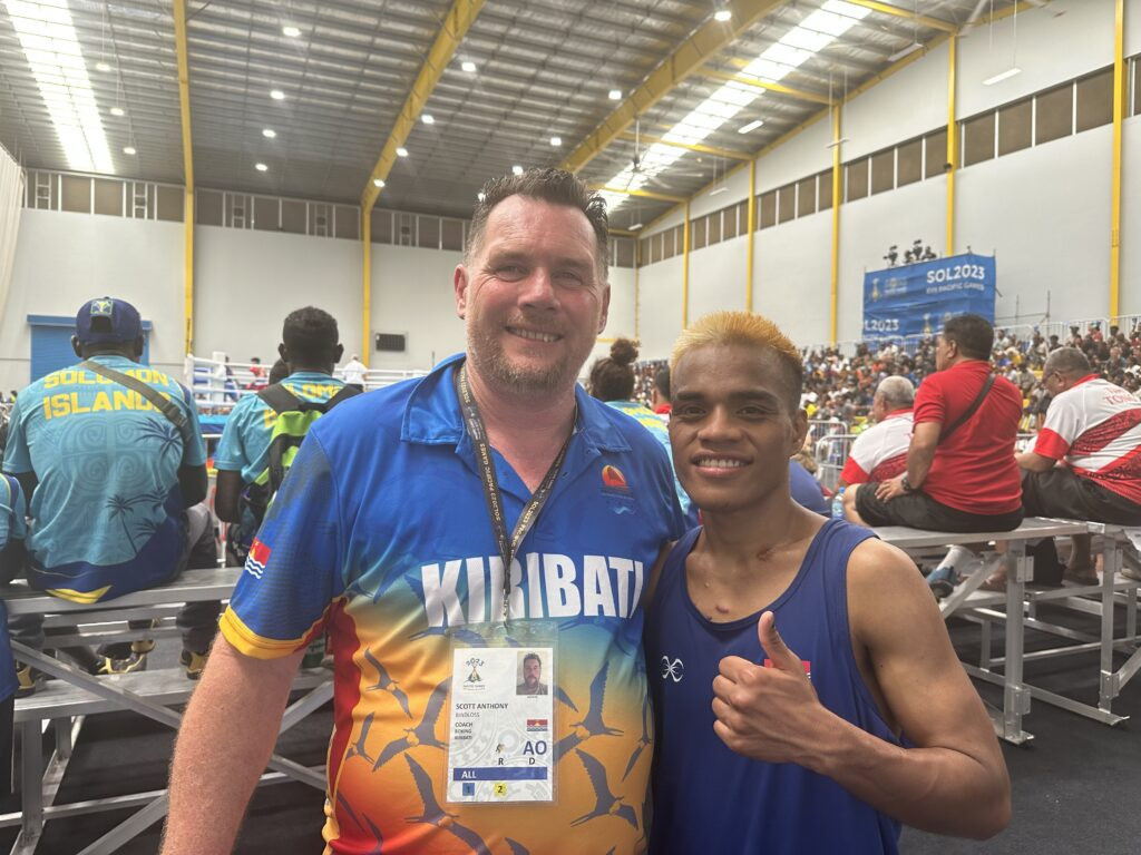 Kiribati debutant Erui Temakau has been living and training with coach Scott Bindloss in Australia. Photos: Junior Wasi and Aaron Ballekom, Pacific Games News Service
