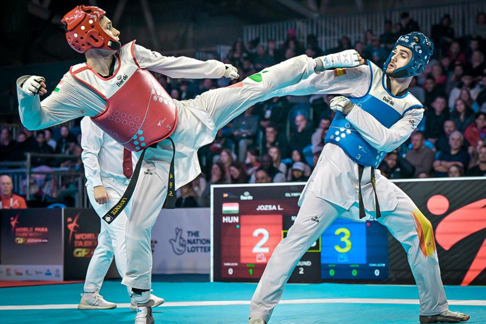 Two Olympic champions claim gold in the opening day of Manchester 2023 Grand Prix Final