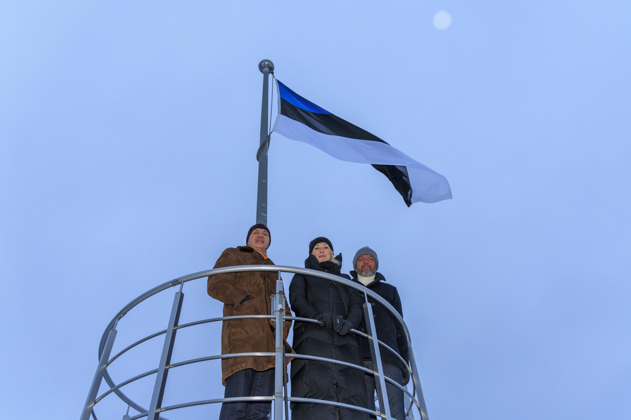 A flag was raised at Pikk Hermann Tower in Tallinn during the tribute ceremony. EOC