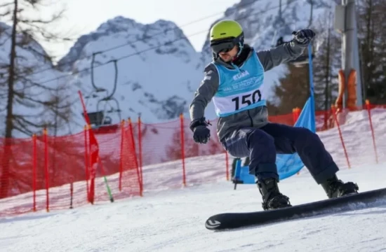 Snowboard is one of the most spectacular sports. EUSA