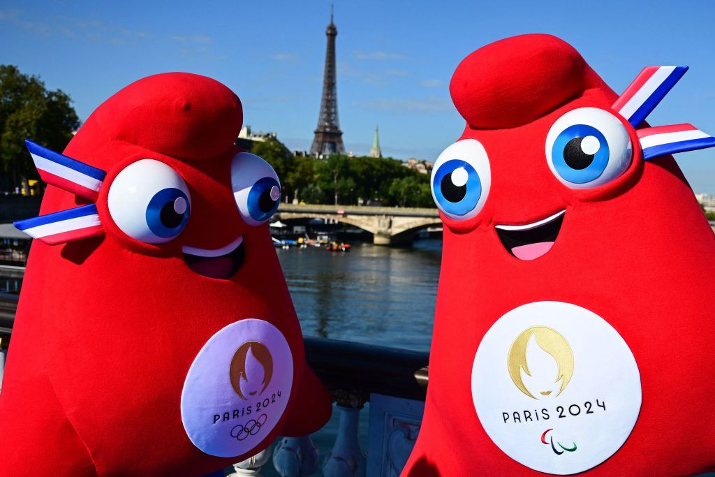 Olympic mascots on the Pont Alexandre III with the Eiffel Tower in the background. GETTY IMAGES