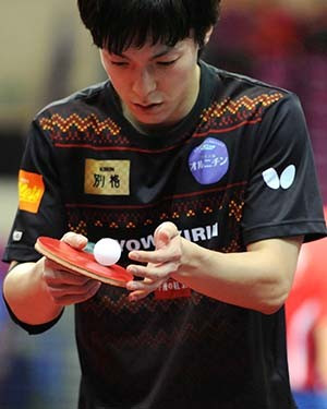 Kenji Matsudaira of Japan overcame South Korea's Jung Youngsik to reach the next round