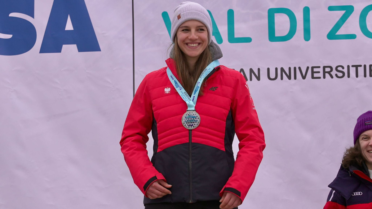 EUSA: Maja Chyla on her gold medal in alpine skiing