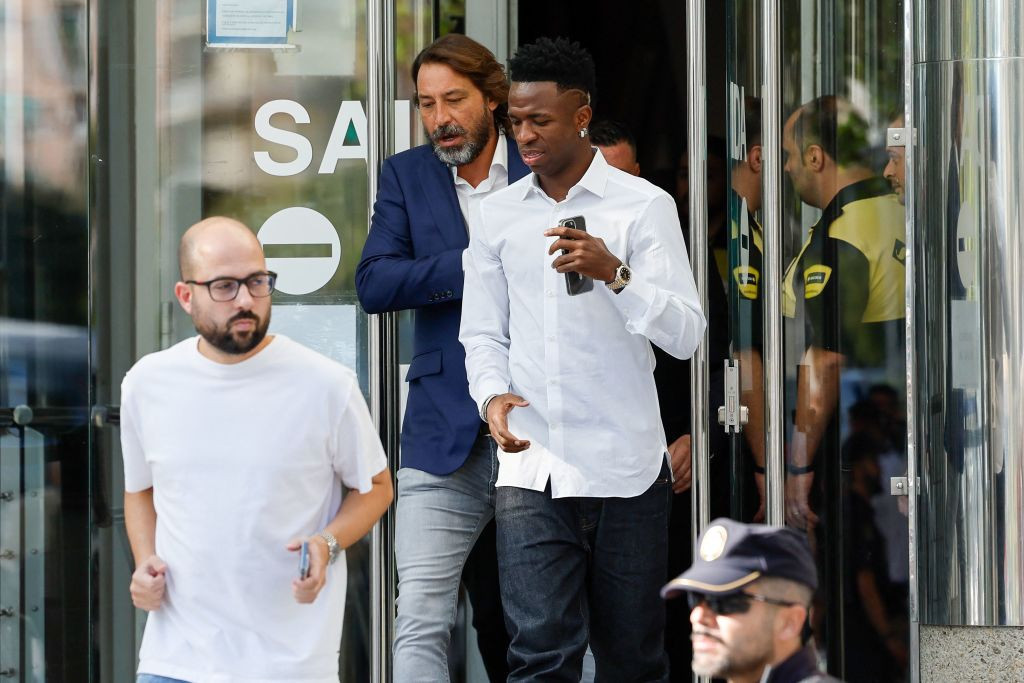 Vinicius, on his way out of the Spanish Court. GETTY IMAGES
