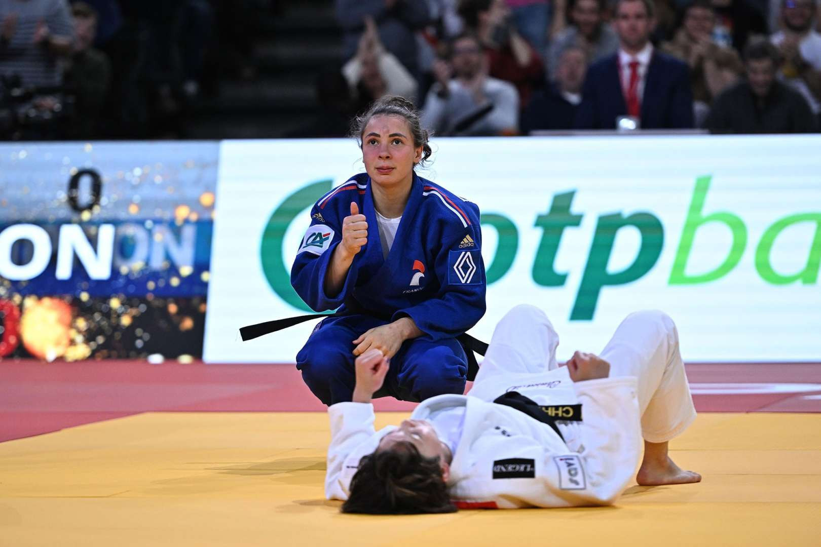 Paris Grand Slam 2024: France take 3 golds from 5 on day 1
