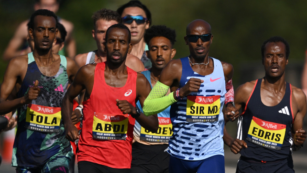 The elite men's race in 2023, with the retired Mo Farah in the group. GETTY IMAGES