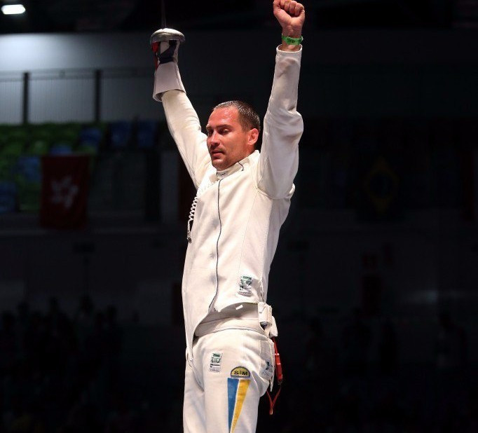 Ukraine’s Bogdan Nikishin held his nerve to claim the men’s individual épée at the Rio Grand Prix, which doubles as fencing’s Olympic test event ©Getty Images