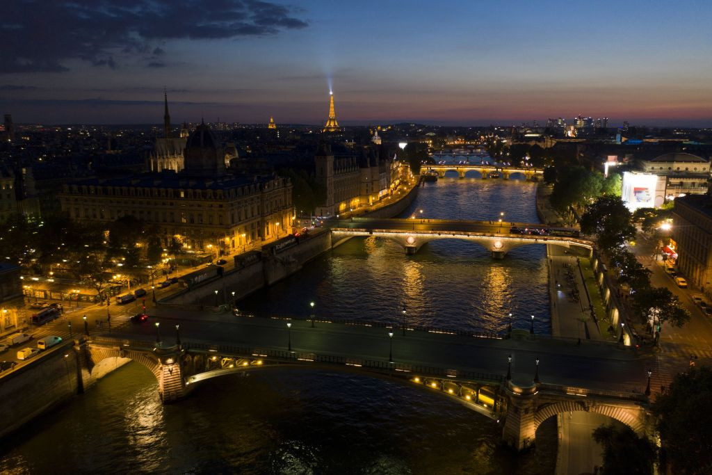 Parisian balconies, another problem for Paris 2024?